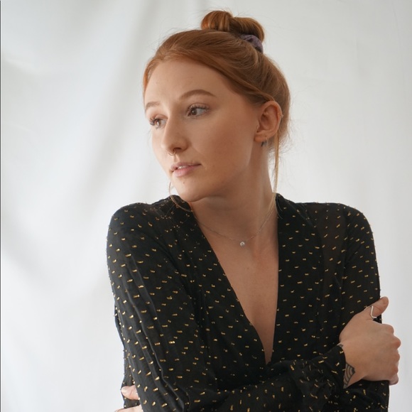 Meet your Posher, Jessica - Picture 1 of 1